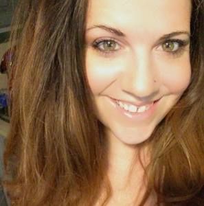 Meet your Posher, Leandra